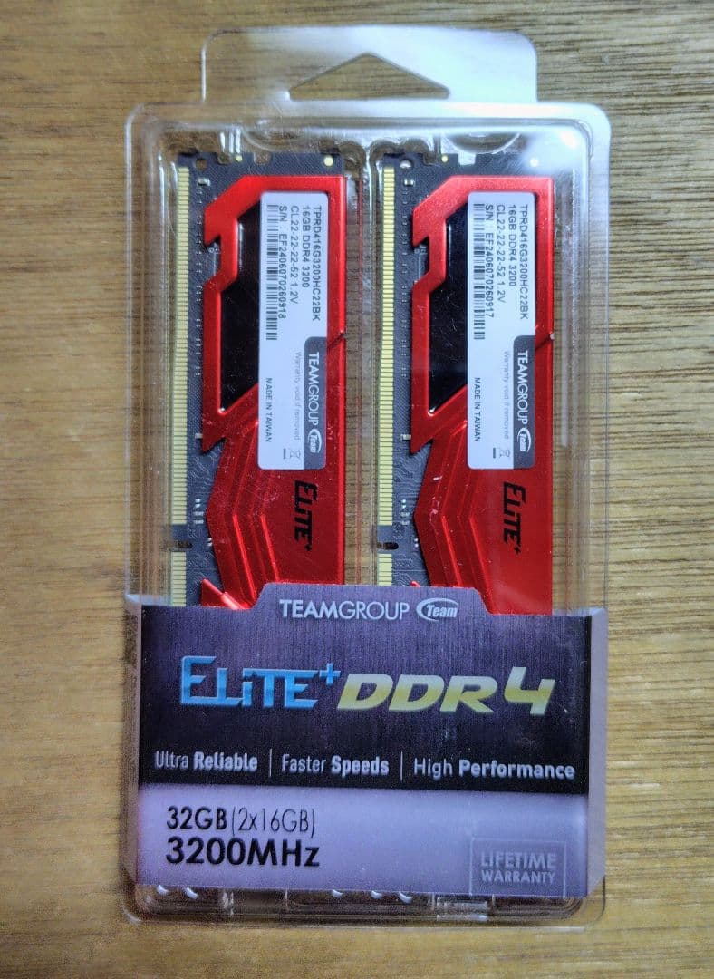 メモリー TEAMGROUP Elite DDR4 32GB 3200MHz