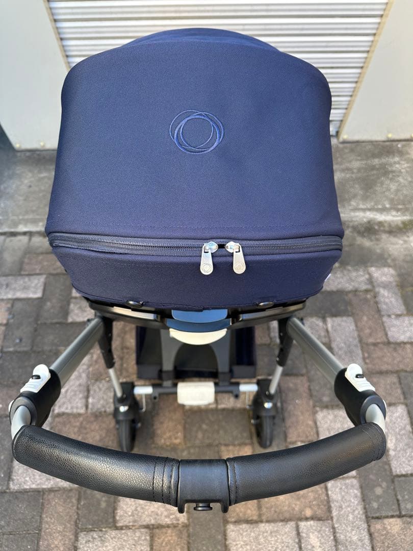 Bugaboo bee5 ネイビー ブリージーサンキャノピーなどオプションあり