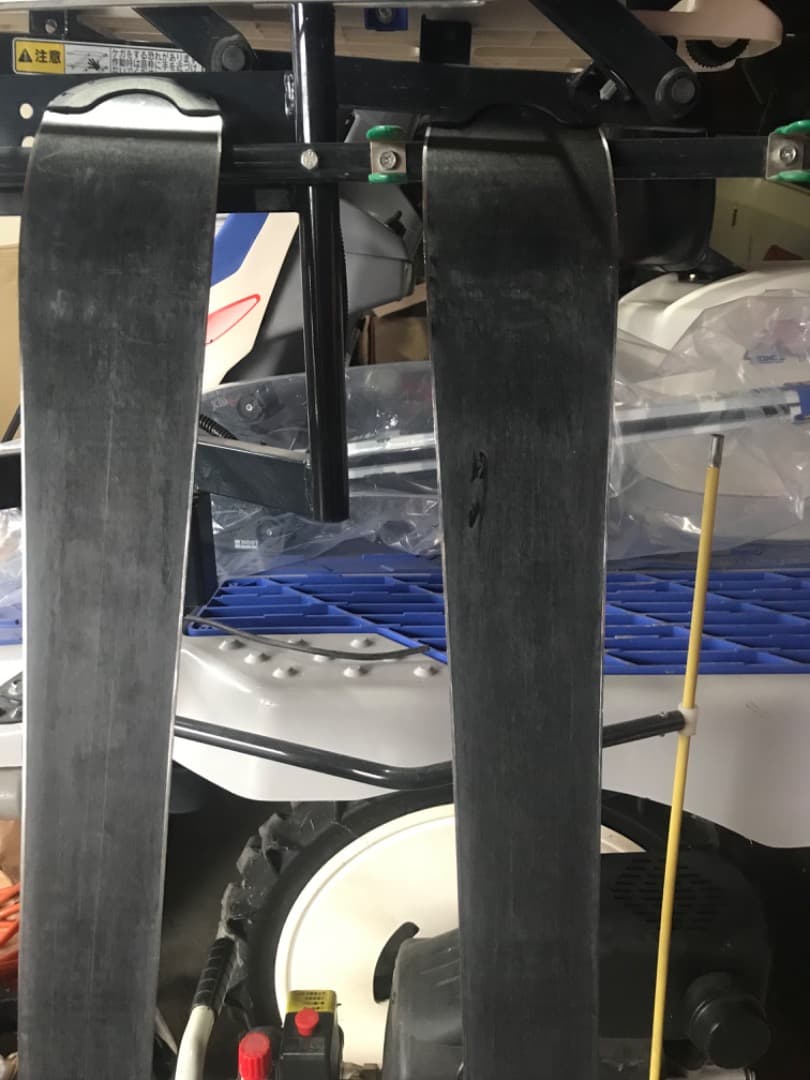 ジュニアロシニョールスキー板130、新品ストックプレゼント、