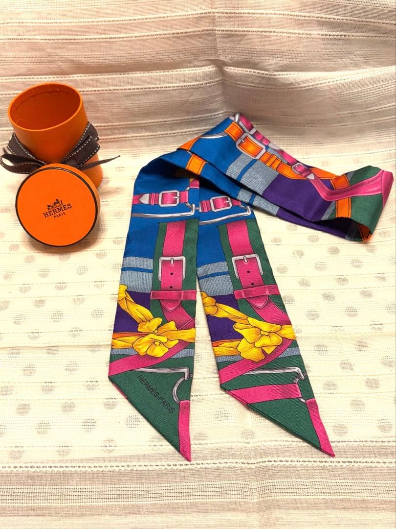 ■極美品■ HERMES エルメス ツイリーGrand Manege【大調教術】