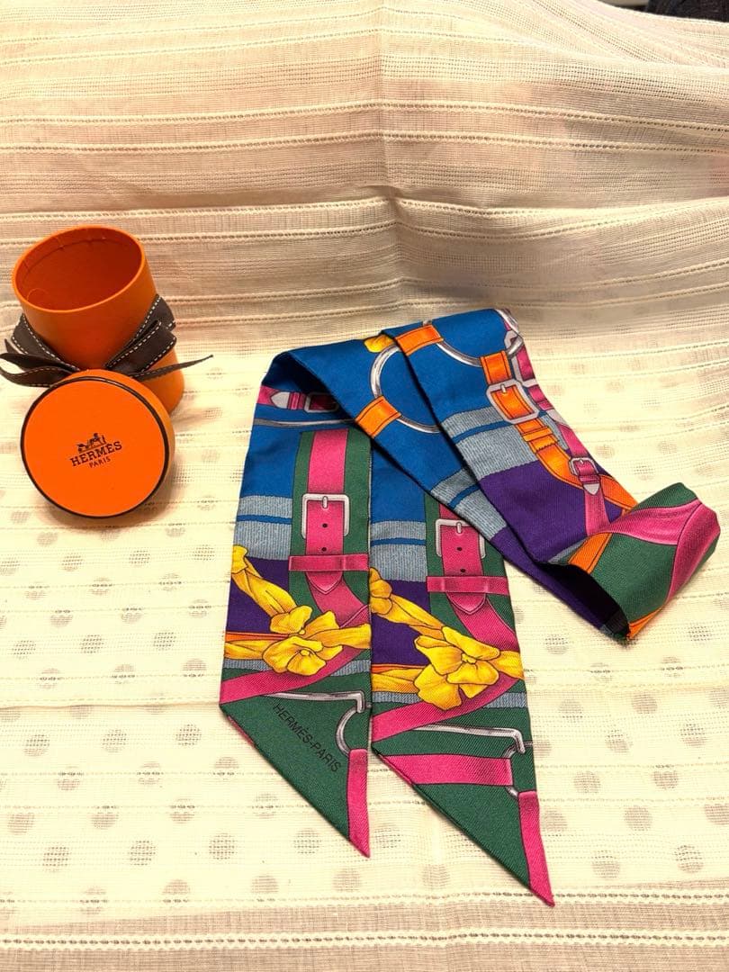 ■極美品■ HERMES エルメス ツイリーGrand Manege【大調教術】