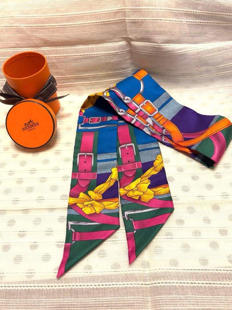 ■極美品■ HERMES エルメス ツイリーGrand Manege【大調教術】