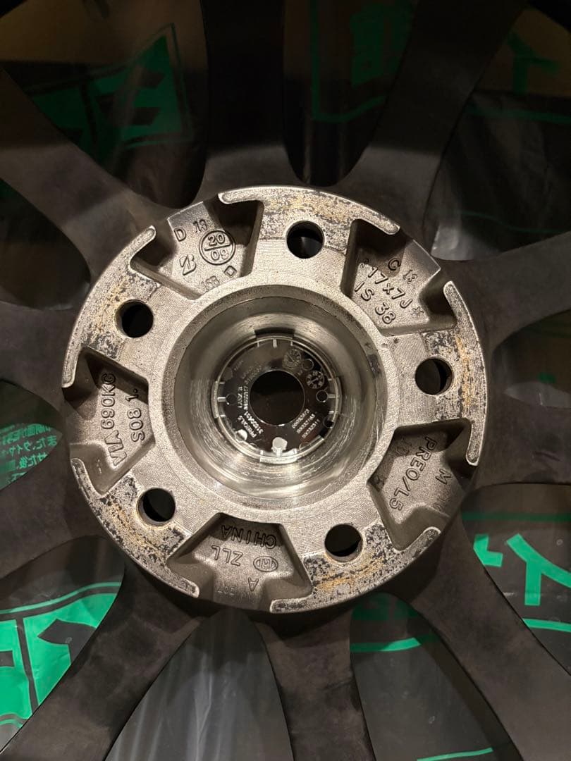 BLIZZAK VRX3 225/60R17 スタッドレスタイヤ