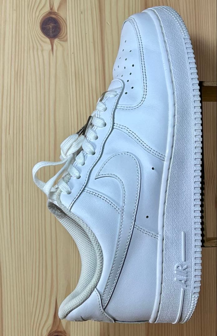 ナイキ エア フォース 1 07 NIKE AIR FORCE 1 07