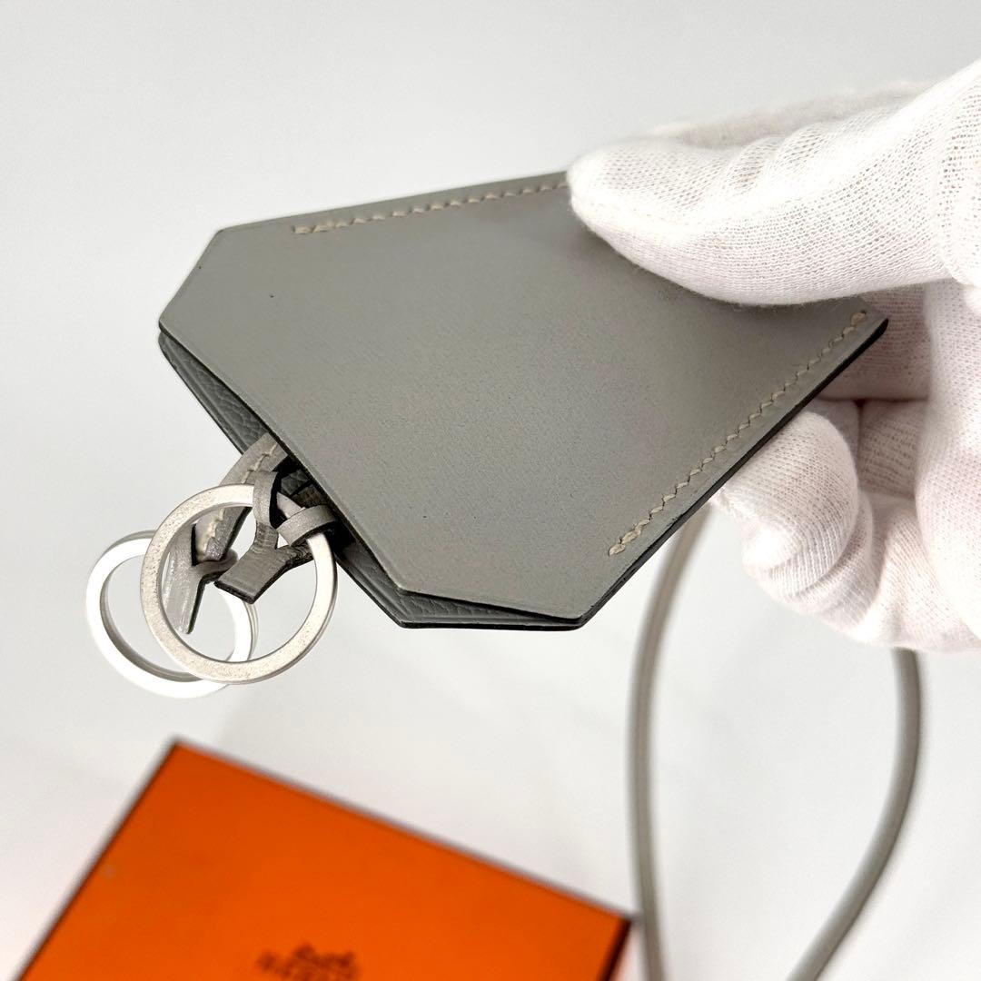 美品 HERMES クロシェット ネックレス グレー キーリング レザー □C