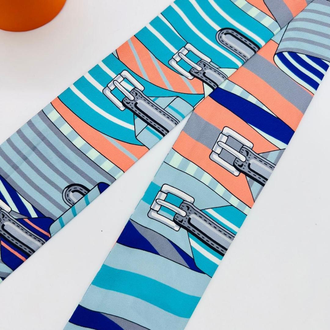 HERMES エルメス ツイリー スカーフ ブルー系 シルク