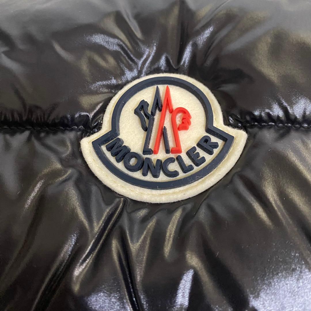 新品同様タグ付★ MONCLER マザーズバッグ　ナイロンリュック キルティング