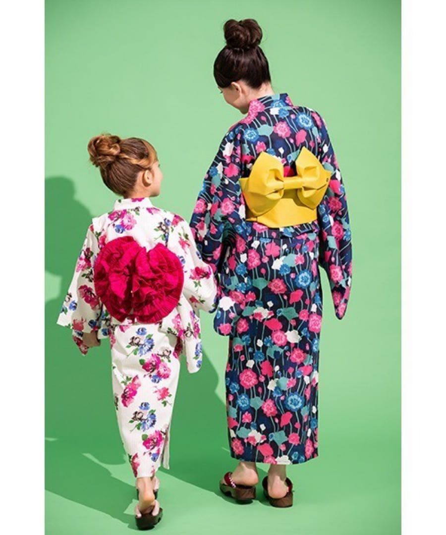 【新品】kate spade kids ヴァイ二ーローズ 浴衣 140 花柄 紺