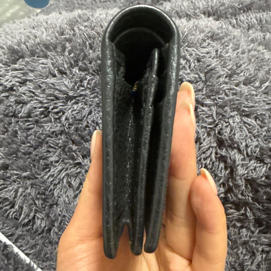 GUCCI グッチ ブラックレザー 二つ折り財布