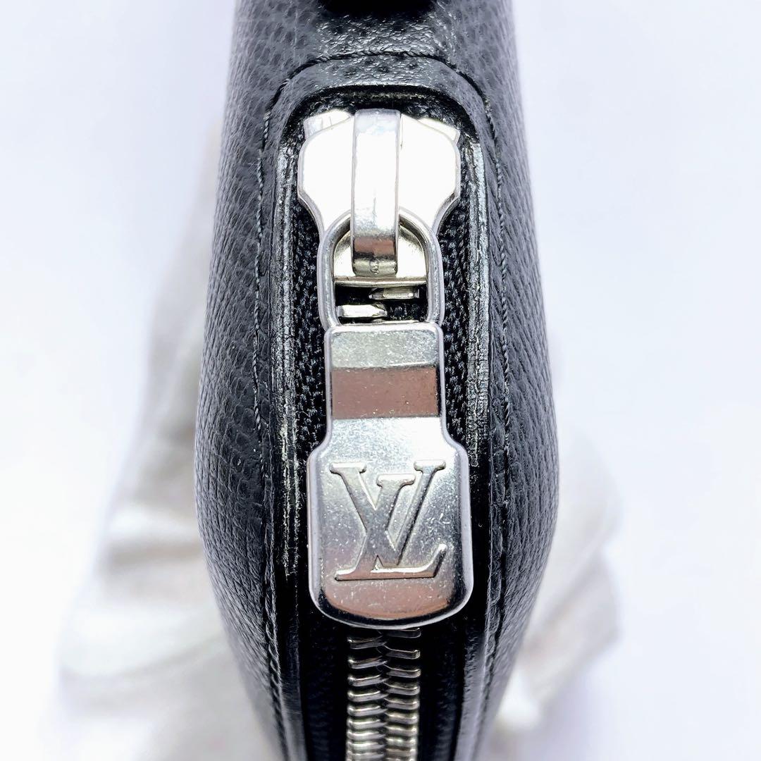 3277○ Louis Vuitton エピレザー 長財布 ブラック