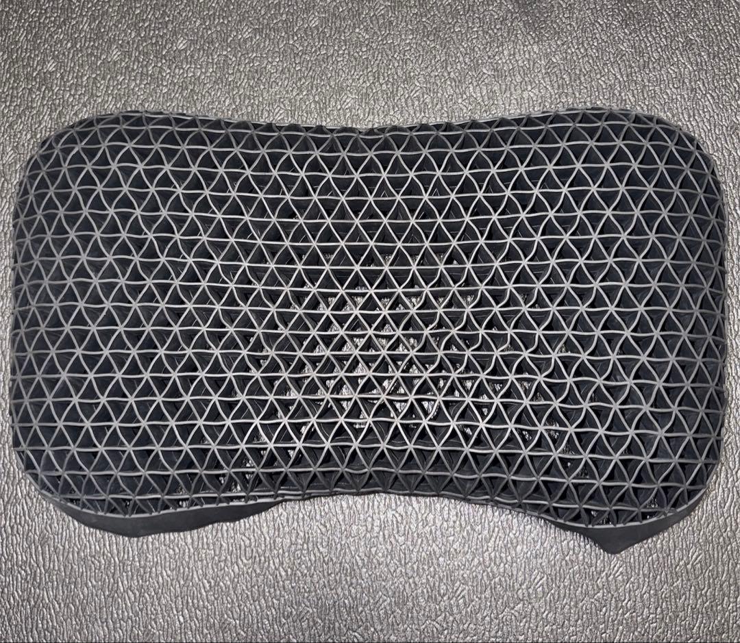 ヒツジのいらない枕 プレミアム ブラックレーベル 枕カバー付き 極美品