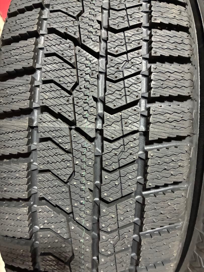 ✨TOYOスタッドレスタイヤ 175/65R14インチ 4本セット2024年製✨