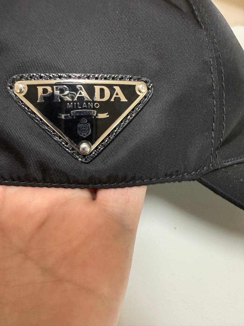 PRADA プラダ キャップ