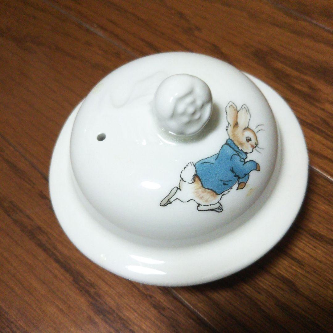ウエッジウッドピーターラビットのティーポットです。未使用で綺麗です。