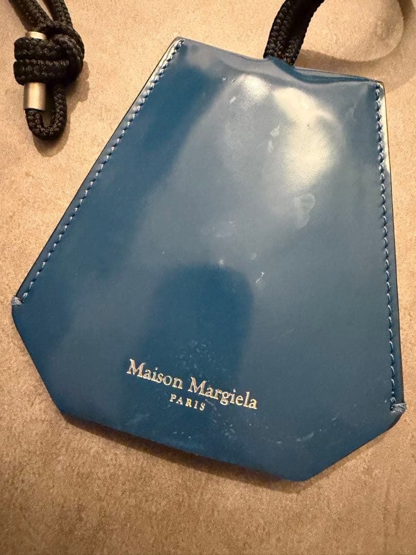 Maison Margiela 青 キーンホルダー