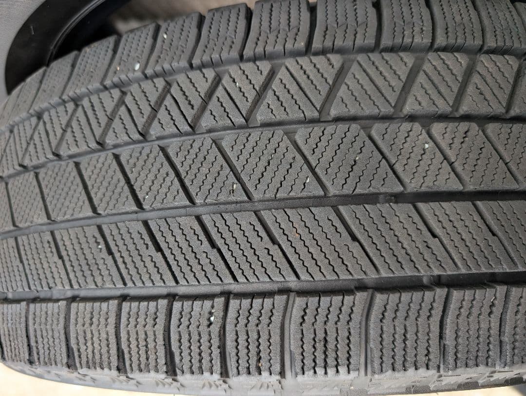 たきちゃん195/65r16 VRX3 スタッドレス4本