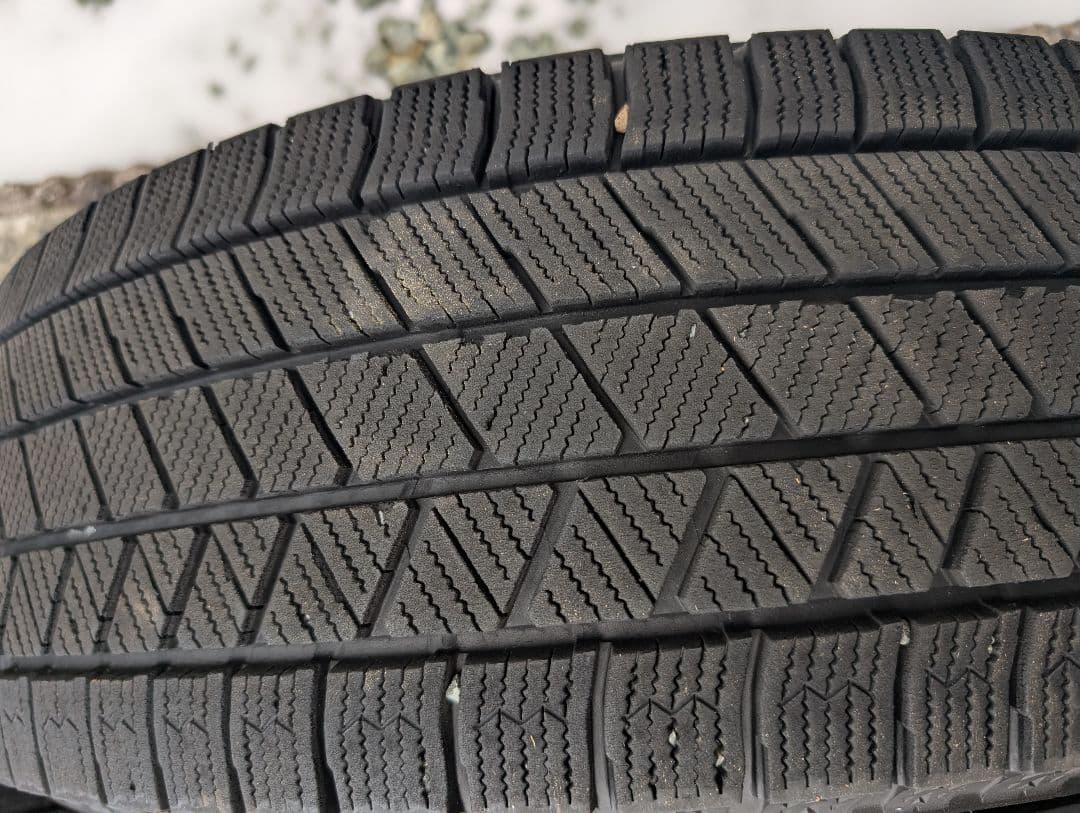 たきちゃん195/65r16 VRX3 スタッドレス4本