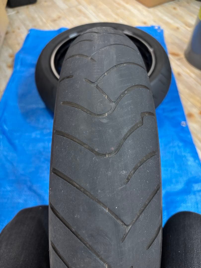 【らいおん】ZRX1200DAEG 前後ホイールセット