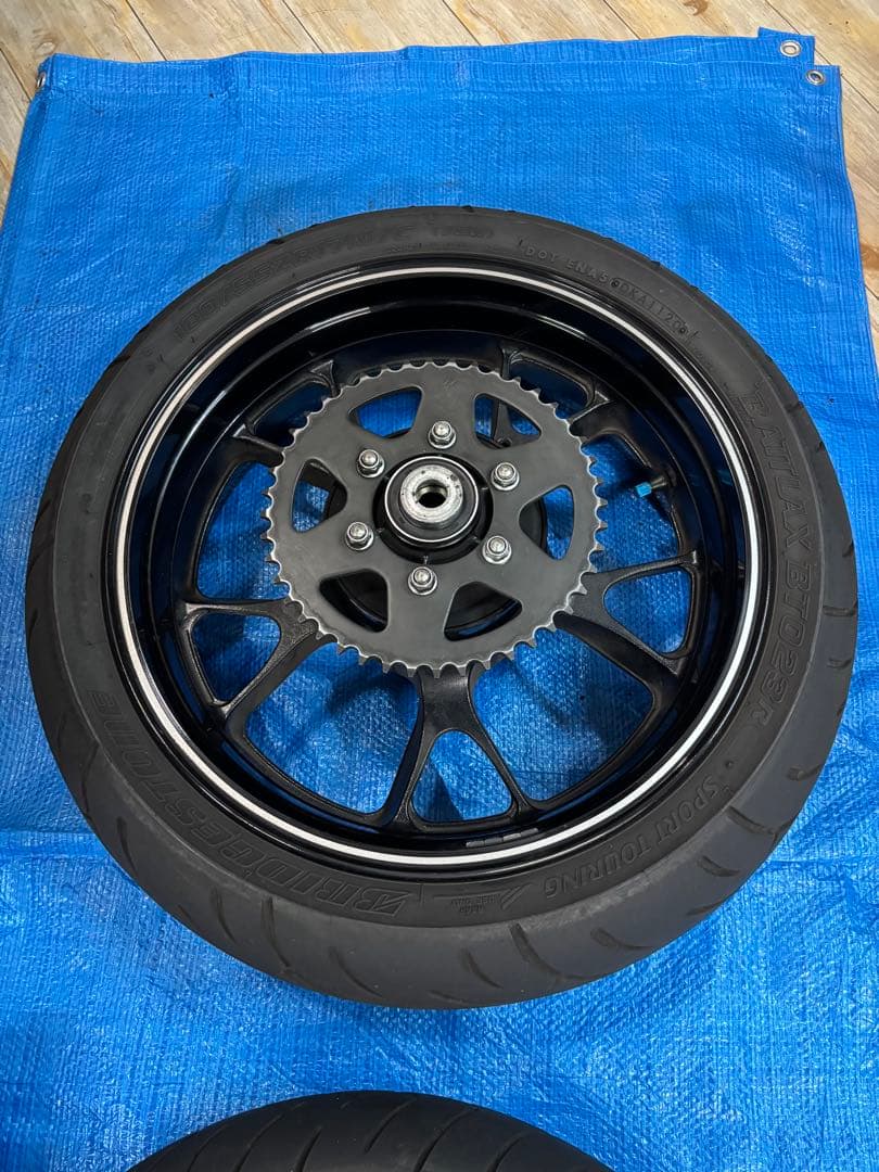 【らいおん】ZRX1200DAEG 前後ホイールセット