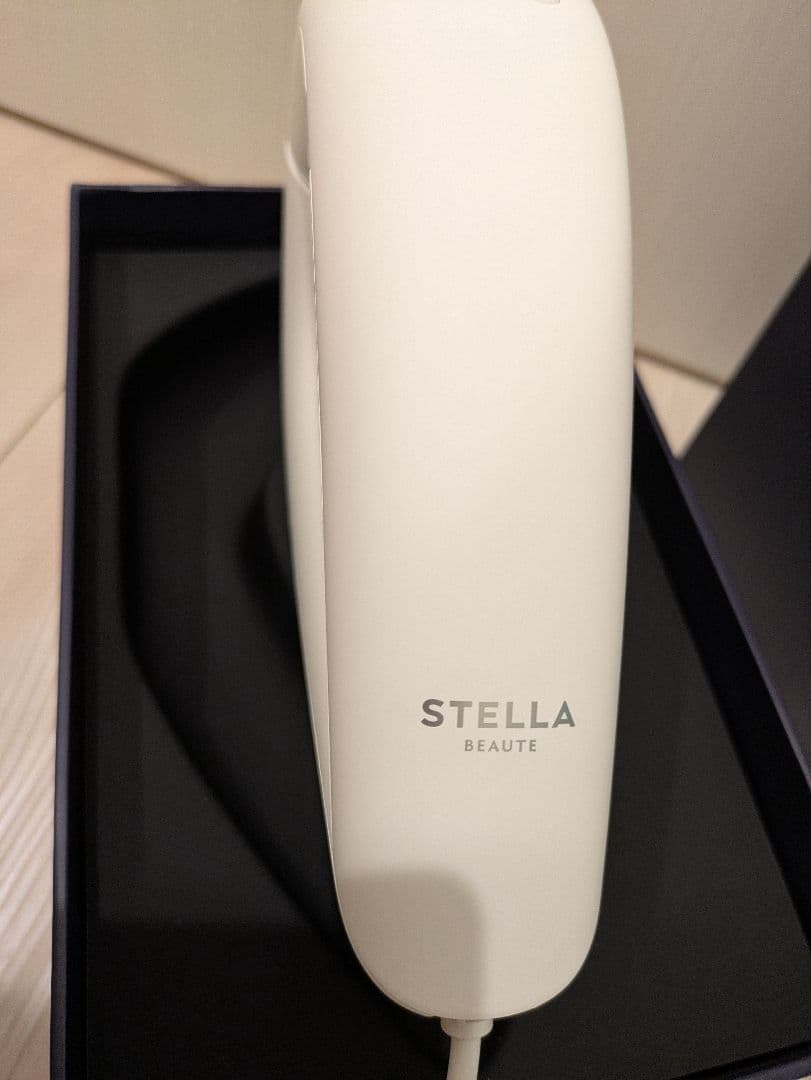 ステラボーテ　マットホワイト　STELLA IPL脱毛器 冷却機能付き