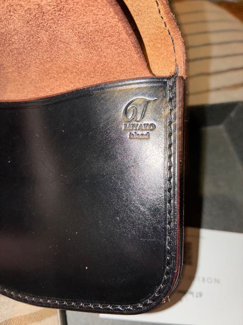 箱無し価格　6T leather works 二つ折り財布