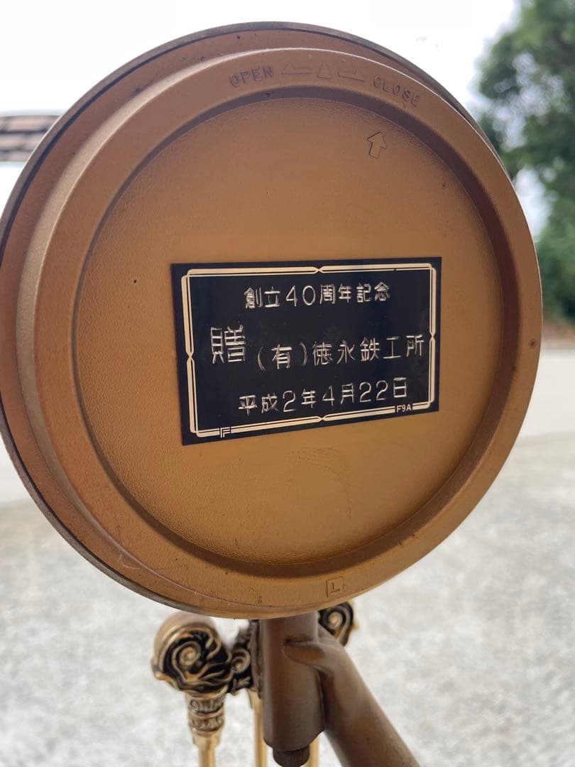 装飾時計 女性の像 ブロンズ色