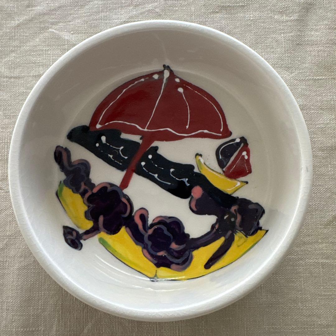 リッツカールトン　パラソルとヨットとトイプードルのデザインの陶器ボウル