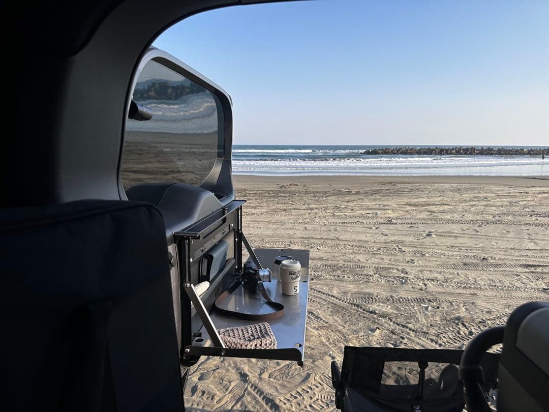 【Takamitsujiさん専用】ディフェンダー用リアゲートテーブル 中古