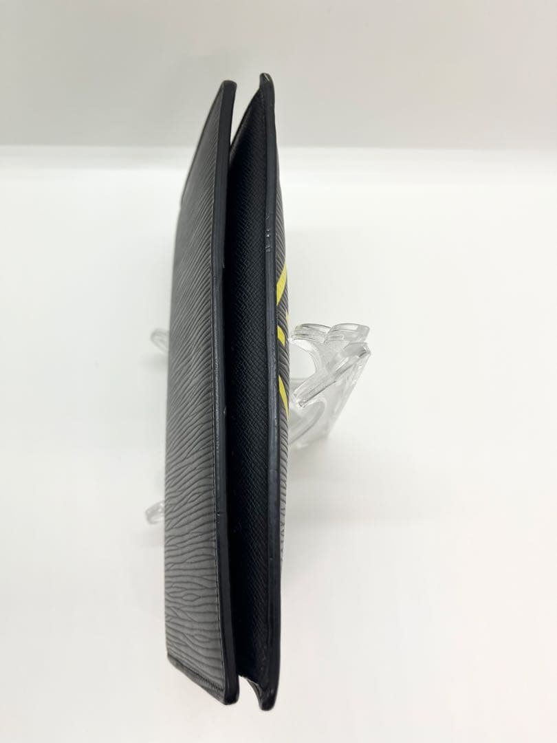 【美品】ルイヴィトン LVサークル ポルトフォイユ ブラザ 二つ折り長財布