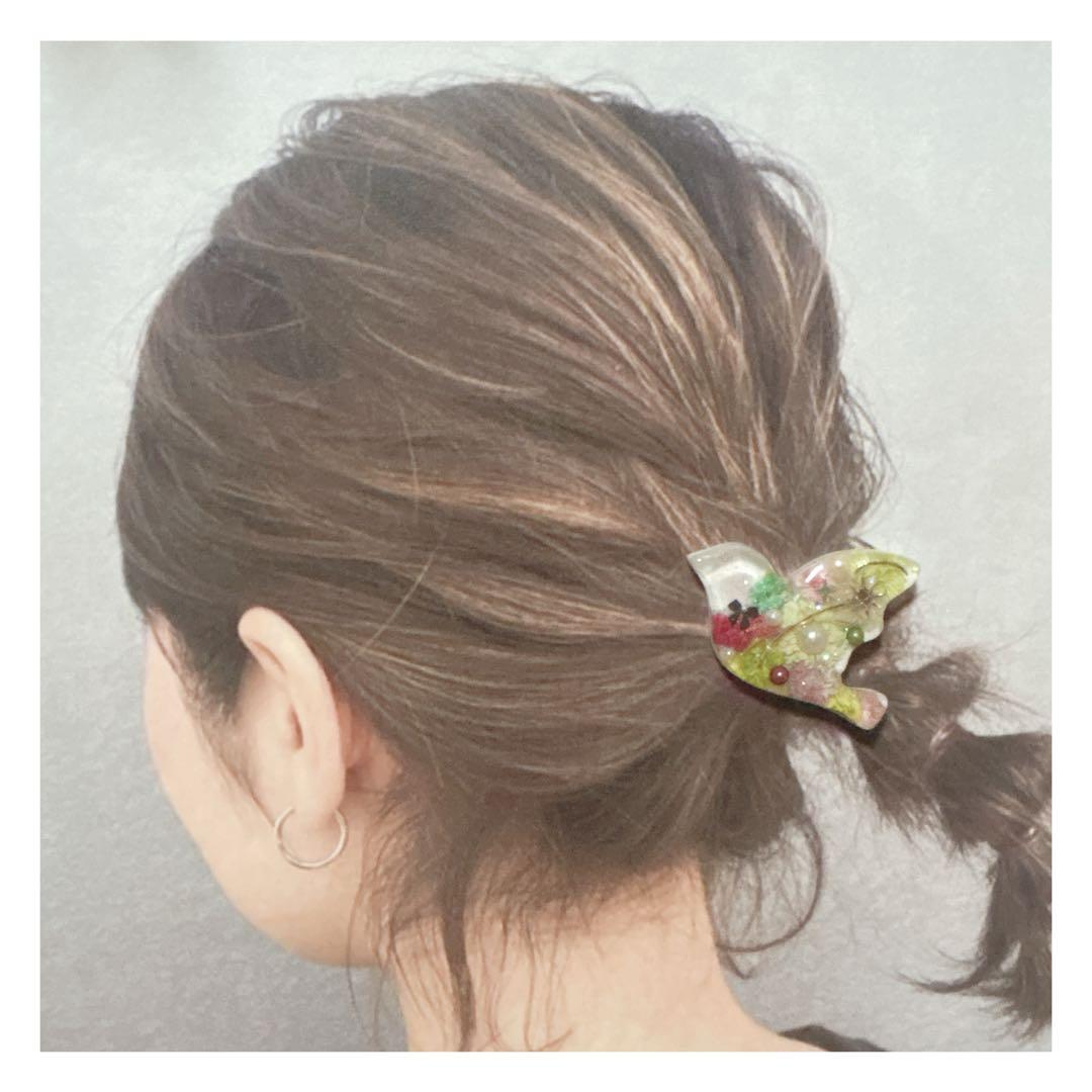 No 1000❣️大人可愛い鳥型レジンヘアゴム❣️٩(๑❛ᴗ❛๑)۶❣️