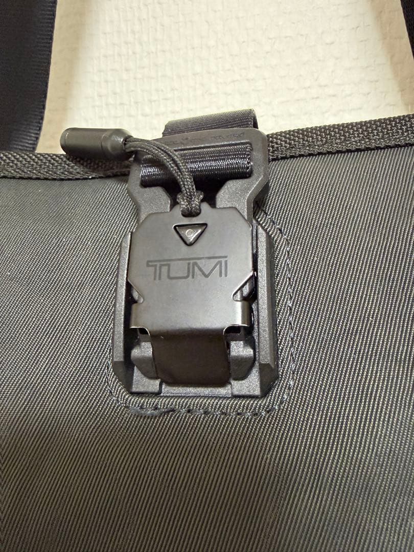TUMI アルファブラボー　リトリート　トート