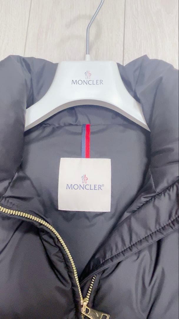 専用♡モンクレールMONCLER / BROSSETTE ダウン ブルゾン