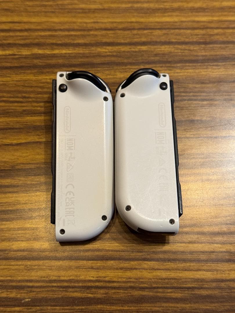 Nintendo Switch 本体セット 社外プロコン、ジョイコンスタンド付き