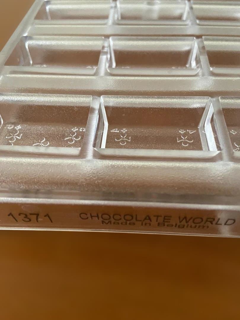 ポリカーボネート製チョコレートモールド3種 チョコレートワールド マルテラート