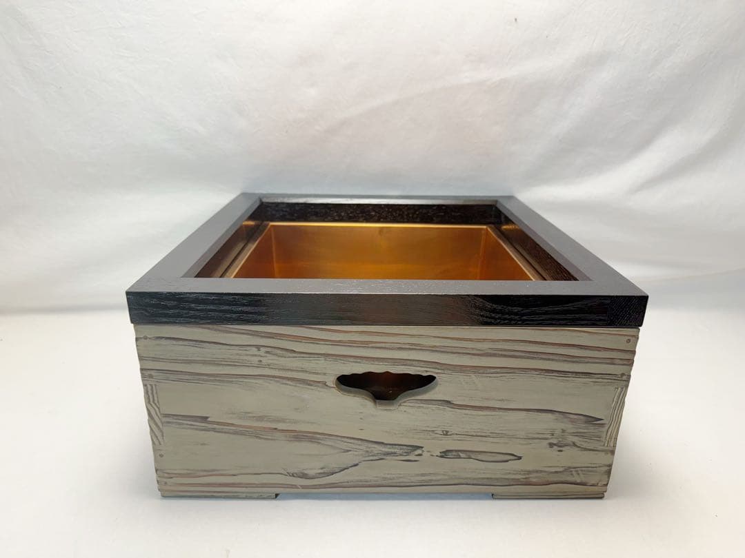 未使用 茶道具 焼杉 置炉 磨入子 炉.置炉用炭型電熱器 2点セット 元箱