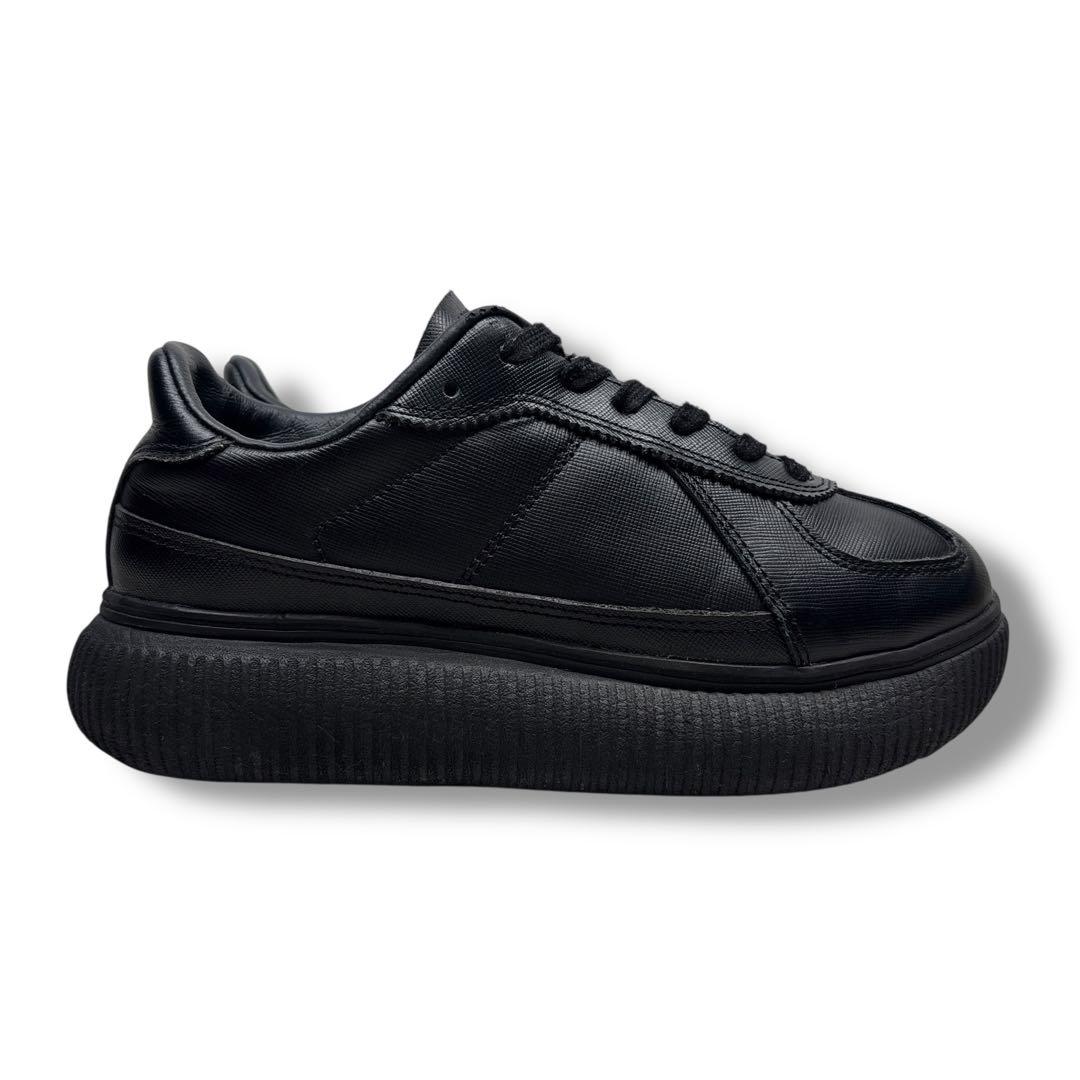 美品■Onitsuka Tiger【23.5】DELECITY 厚底 スニーカー