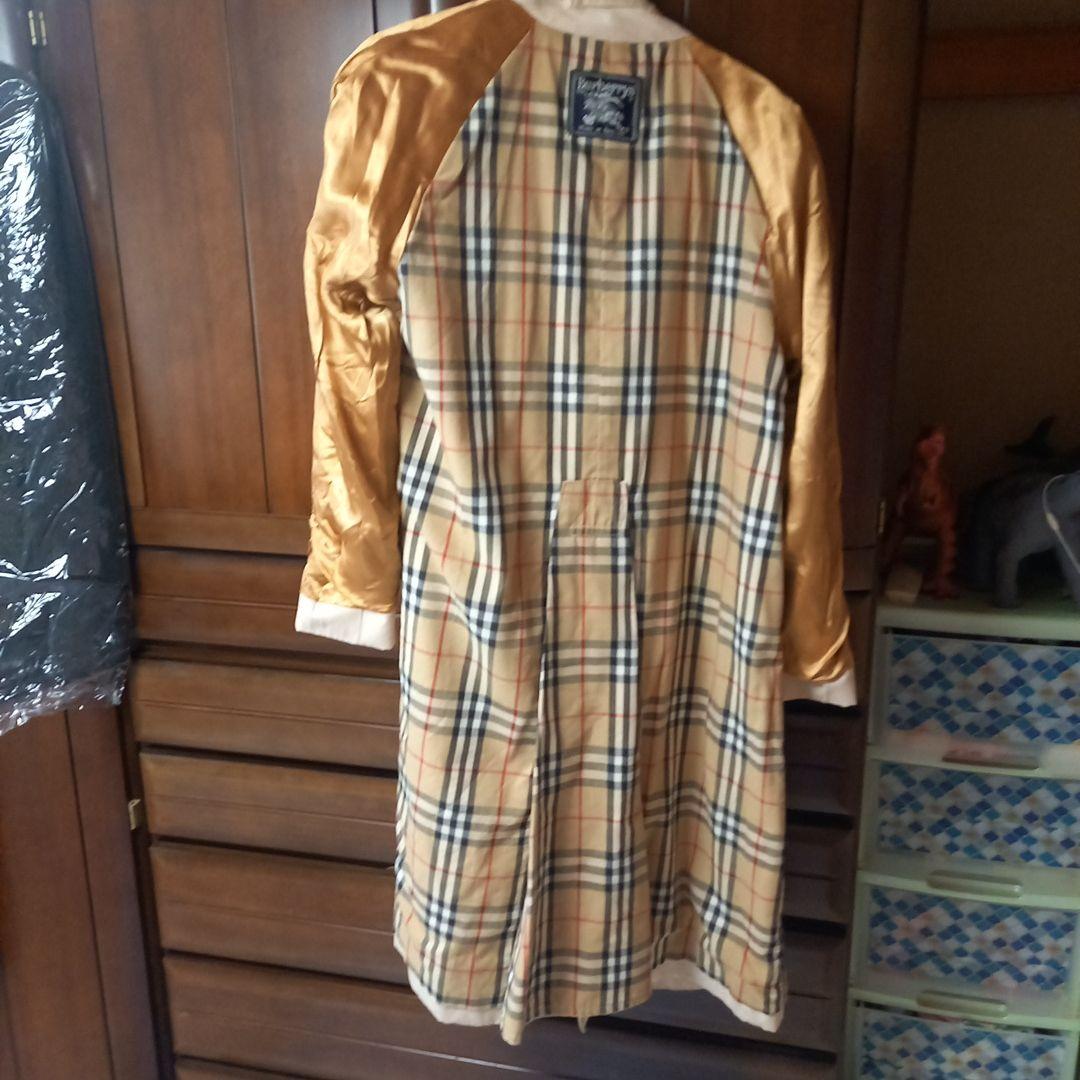 BURBERRYベージュ トレンチコート ダブルブレスト