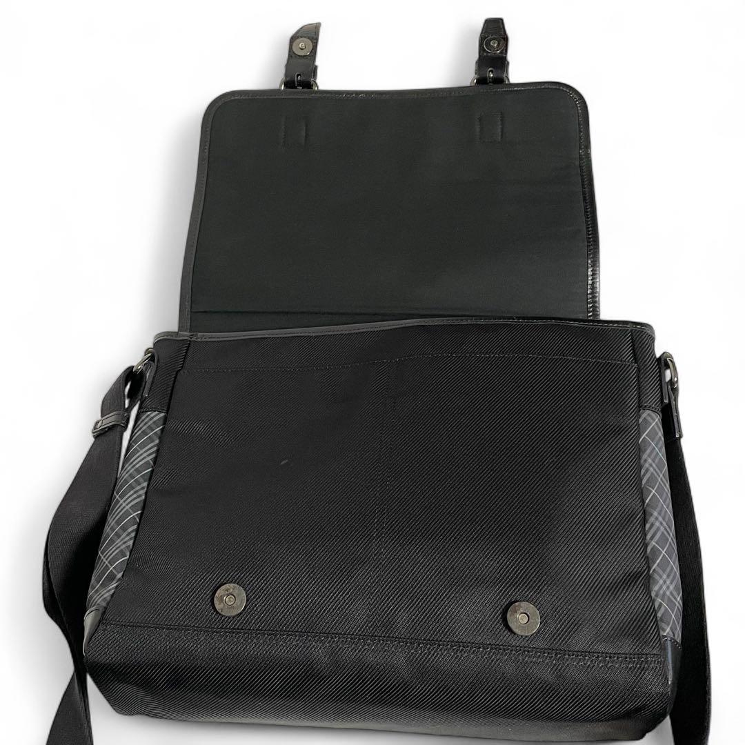 ✨A4収納✨BURBERRY バーバリー ブラックレーベル メッセンジャーバッグ