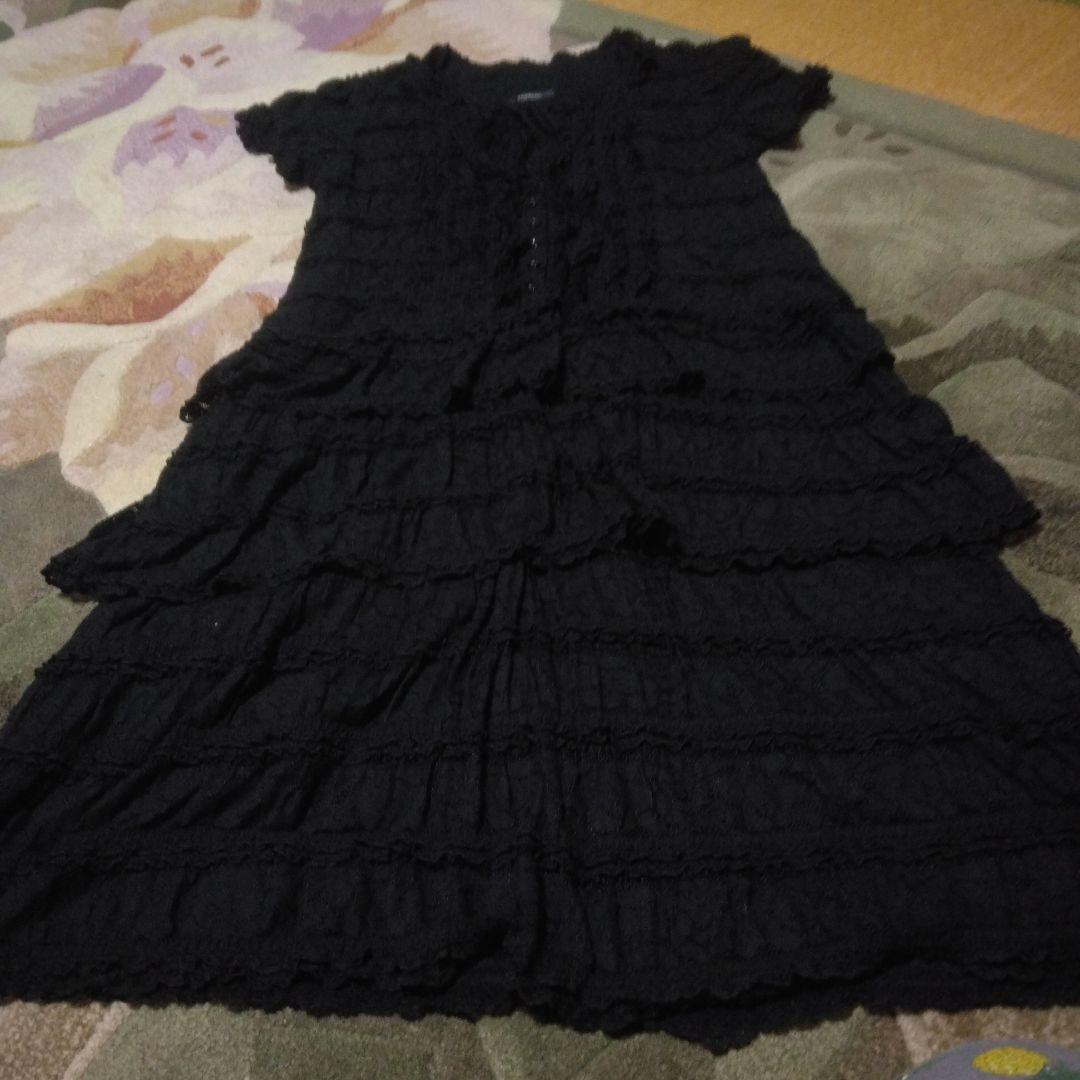 お値下ピンクハウス　INGEBORG 　美品激かわブラックワンピース フリル付き