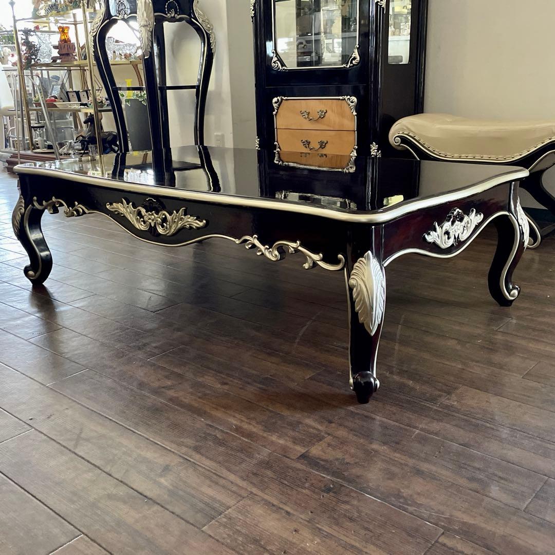 r152r121 ヨーロッパ アンティーク調のクラシックセンターテーブル
