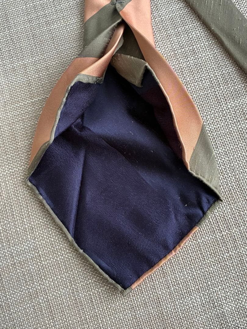 美品 Atto Vannucci アット ヴァンヌッッチ　ネクタイ　セッテピエゲ