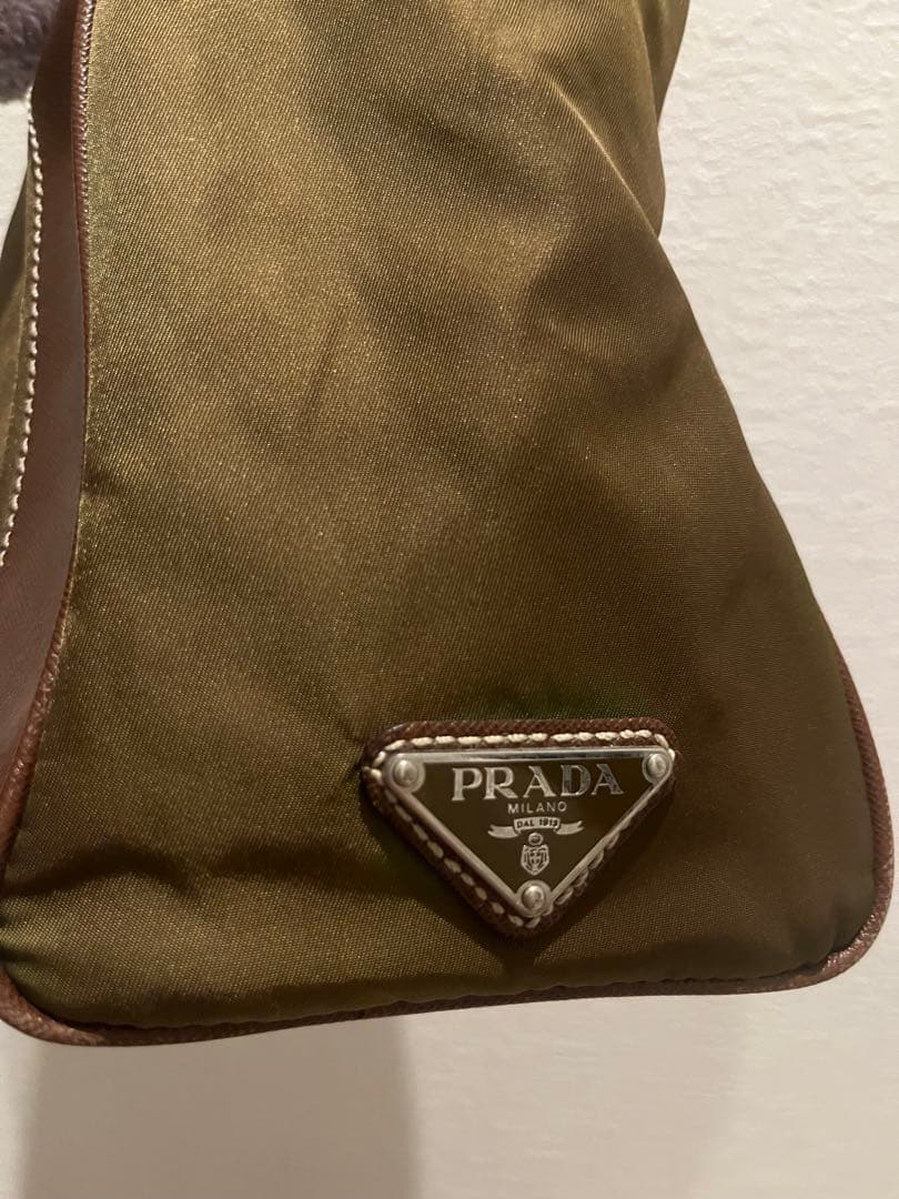 PRADA⭐︎トートバッグ