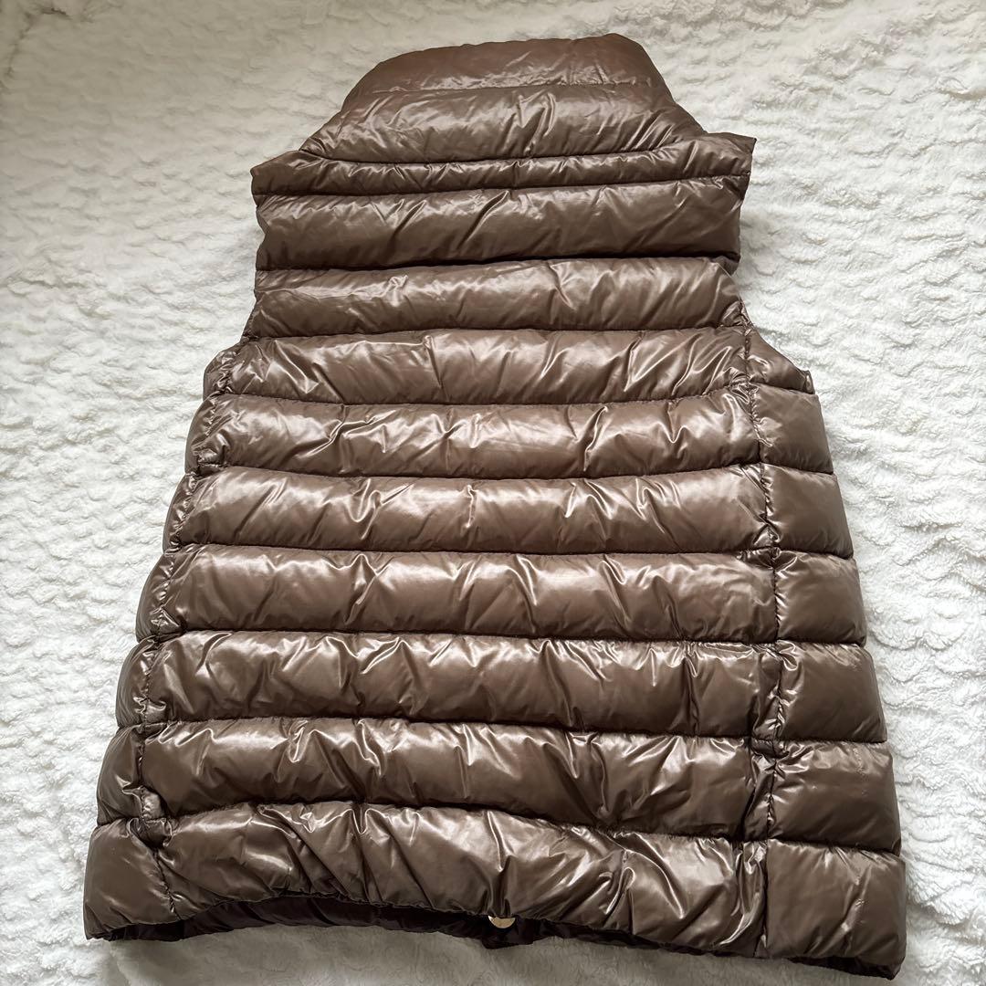 ヘルノ　リバーシブルダウンベスト 42サイズ