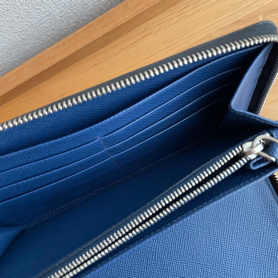PRADA プラダ オーガナイザー 三角ロゴ パスポートケース
