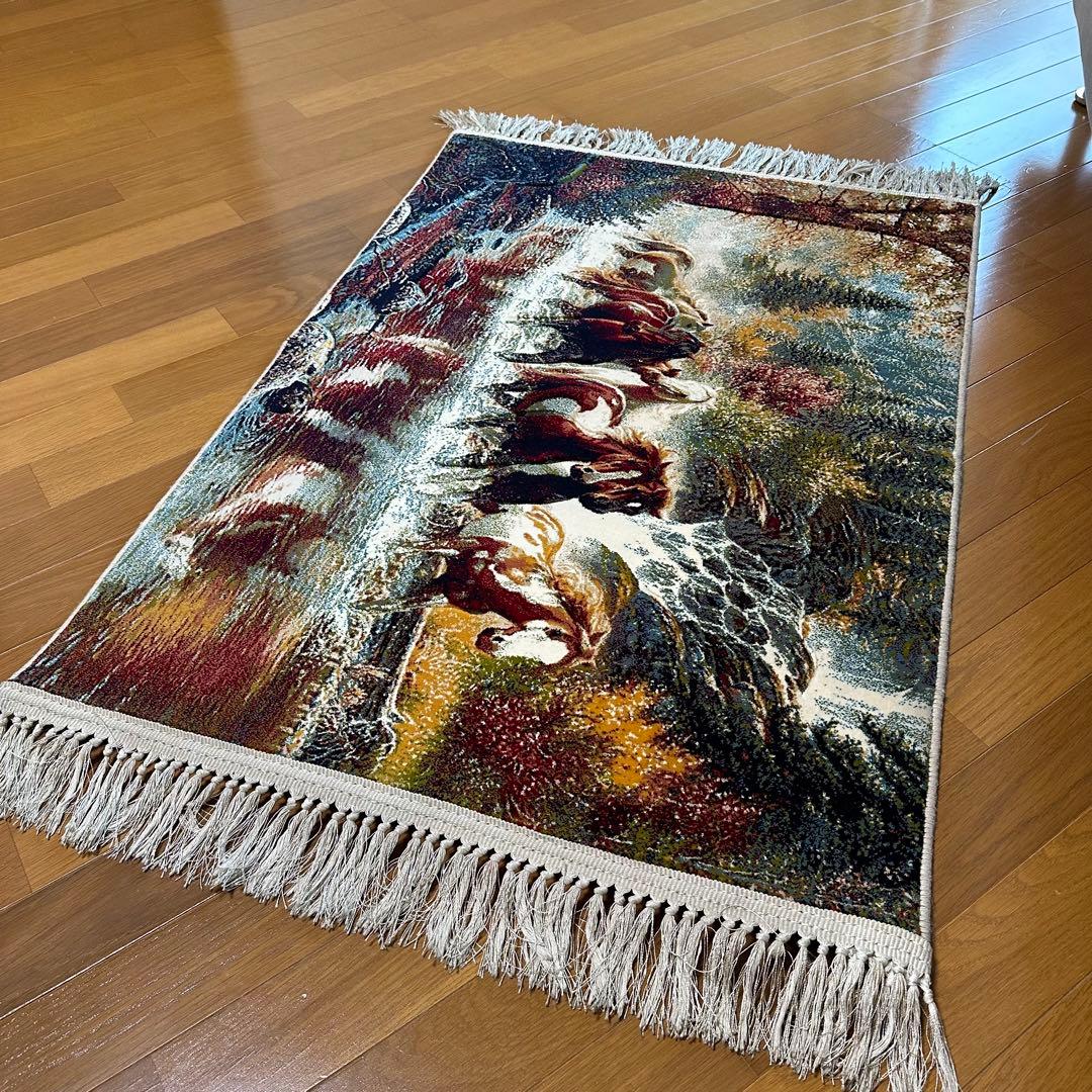 【新品未使用】絵画風絨毯　ペルシャ絨毯　イラン産　絵画　馬　カーペット　ラグ