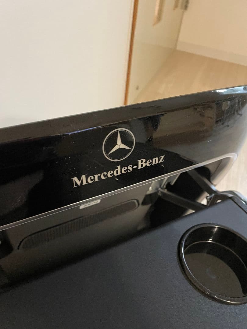 New　w447RHD v220d vクラス　充電器付き シートバックテーブル