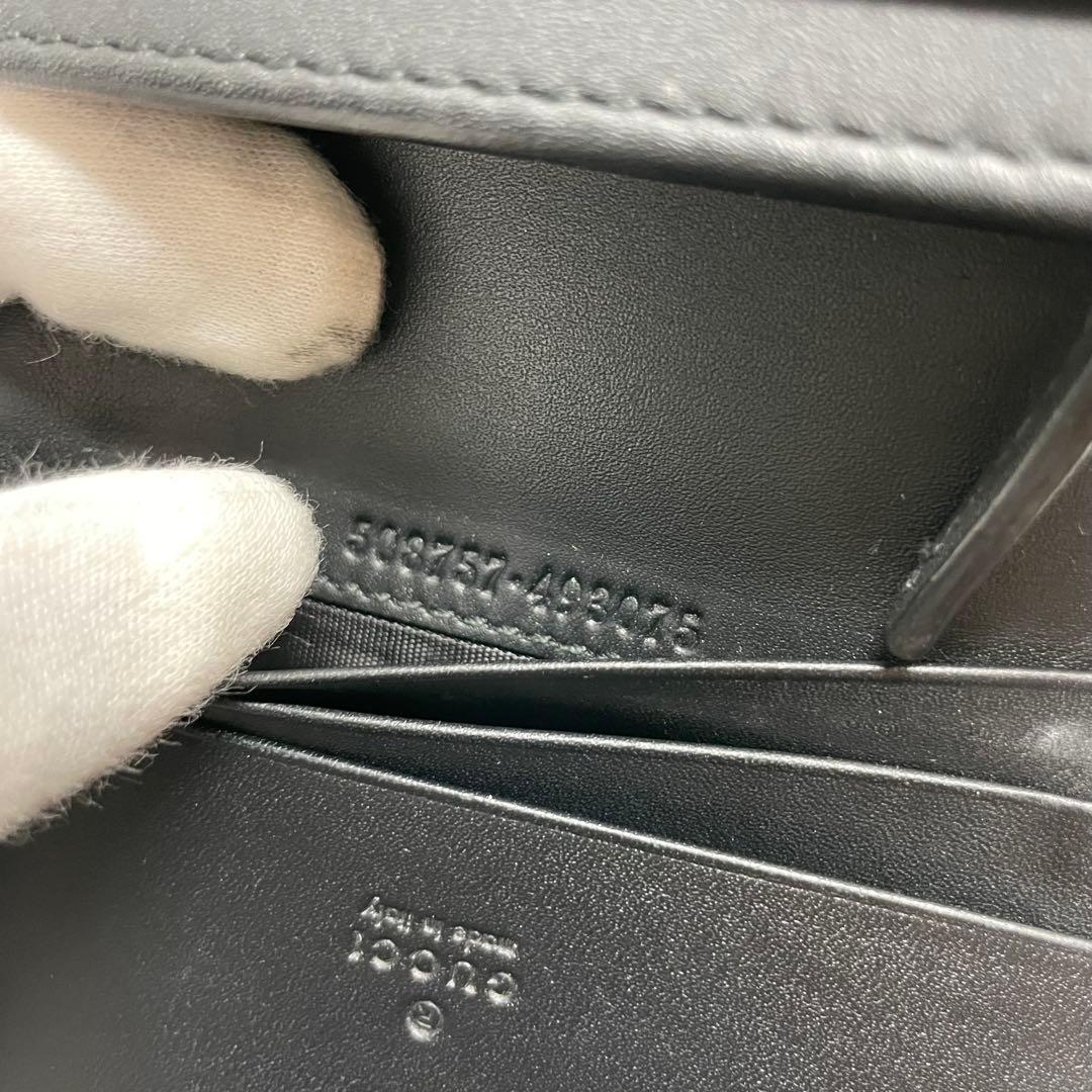だ*ち様 GUCCI bee GGパターン 二つ折り財布 ベージュ・ゴールド