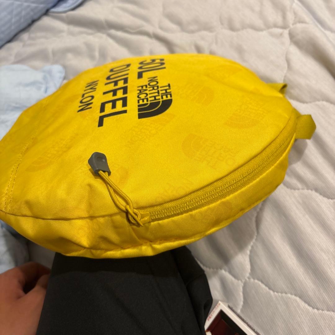 ノースフェイスでかいバッグ