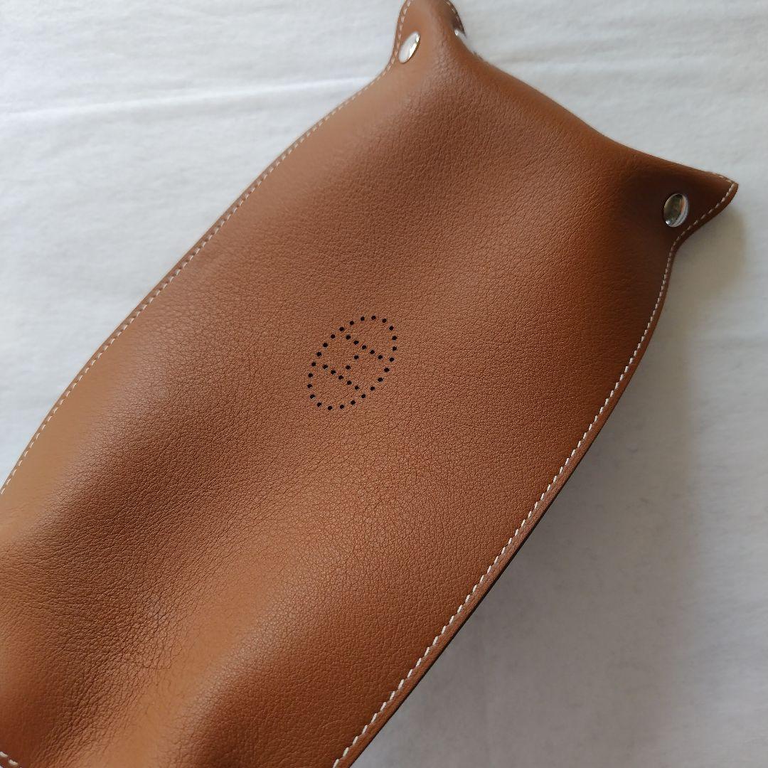 エルメス ミーズ・エ・ルランス・デスク