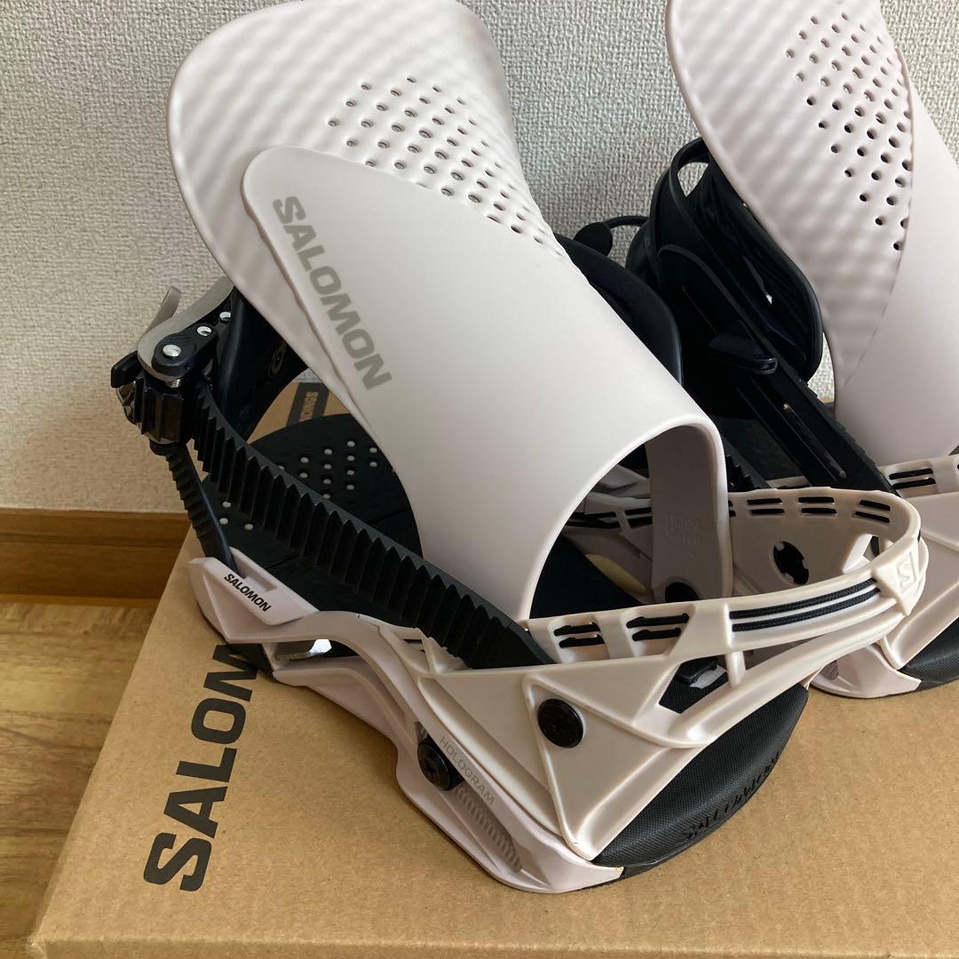 2023-2024 SALOMON Hologram サイズM